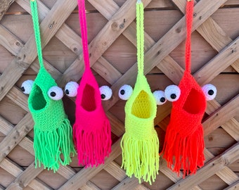 Crochet Yip Yip Car Hanger – Alien Plant Holder, Rearview Mirror Decor