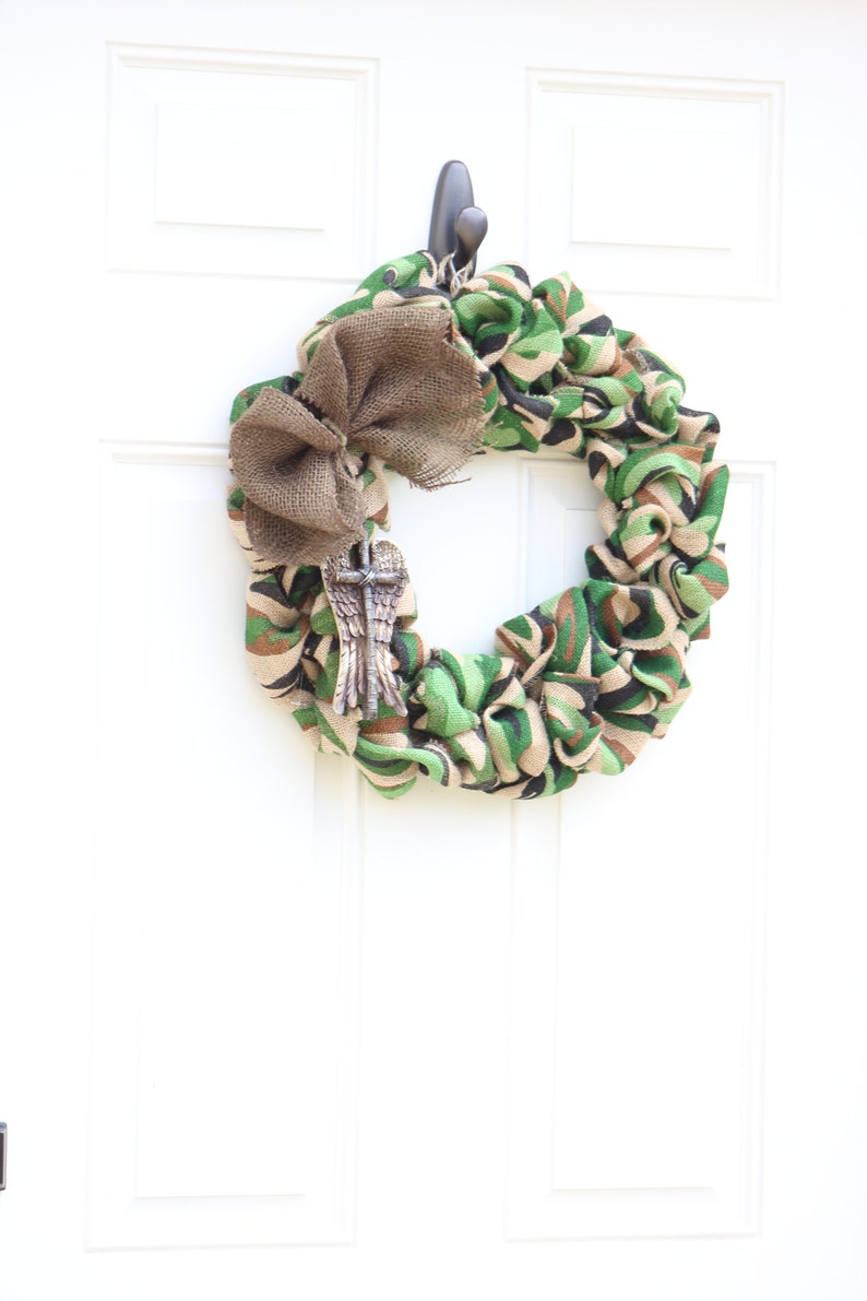 Camouflage Burlap Wreath for Marine Corps or Army Memorial Day Veterans Day , Military Gifts image 3
