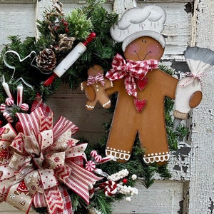 Gingerbread Man Baking Christmas Wreath PDF Pattern Template