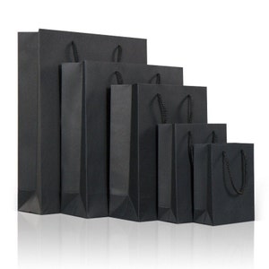 24 sacs cadeaux de fête kraft noirs - Sac en papier de plusieurs tailles pour biscuits et pain - Emballage en gros pour cadeaux de mariage