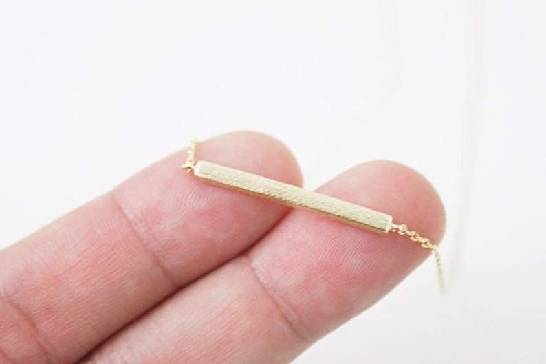 Fashion Gold tiny bar Pendant Necklace