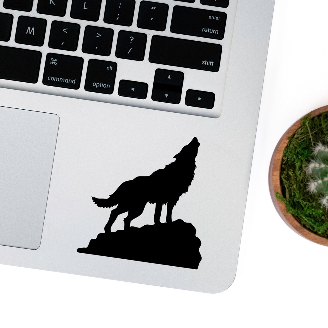Wolf Howling Sticker Wolf Decal Car Laptop Vinyl Decal Sticker Etsy