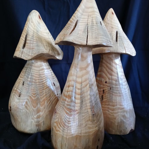 Giant Carved Mushrooms shops - Pine
