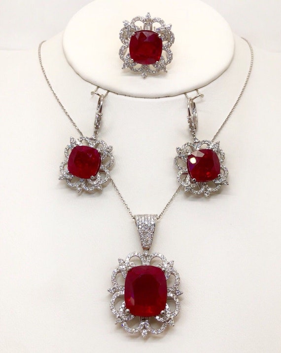 18k Solid White Gold Diamond & Ruby Ring set of Necklace Earrings and Ring