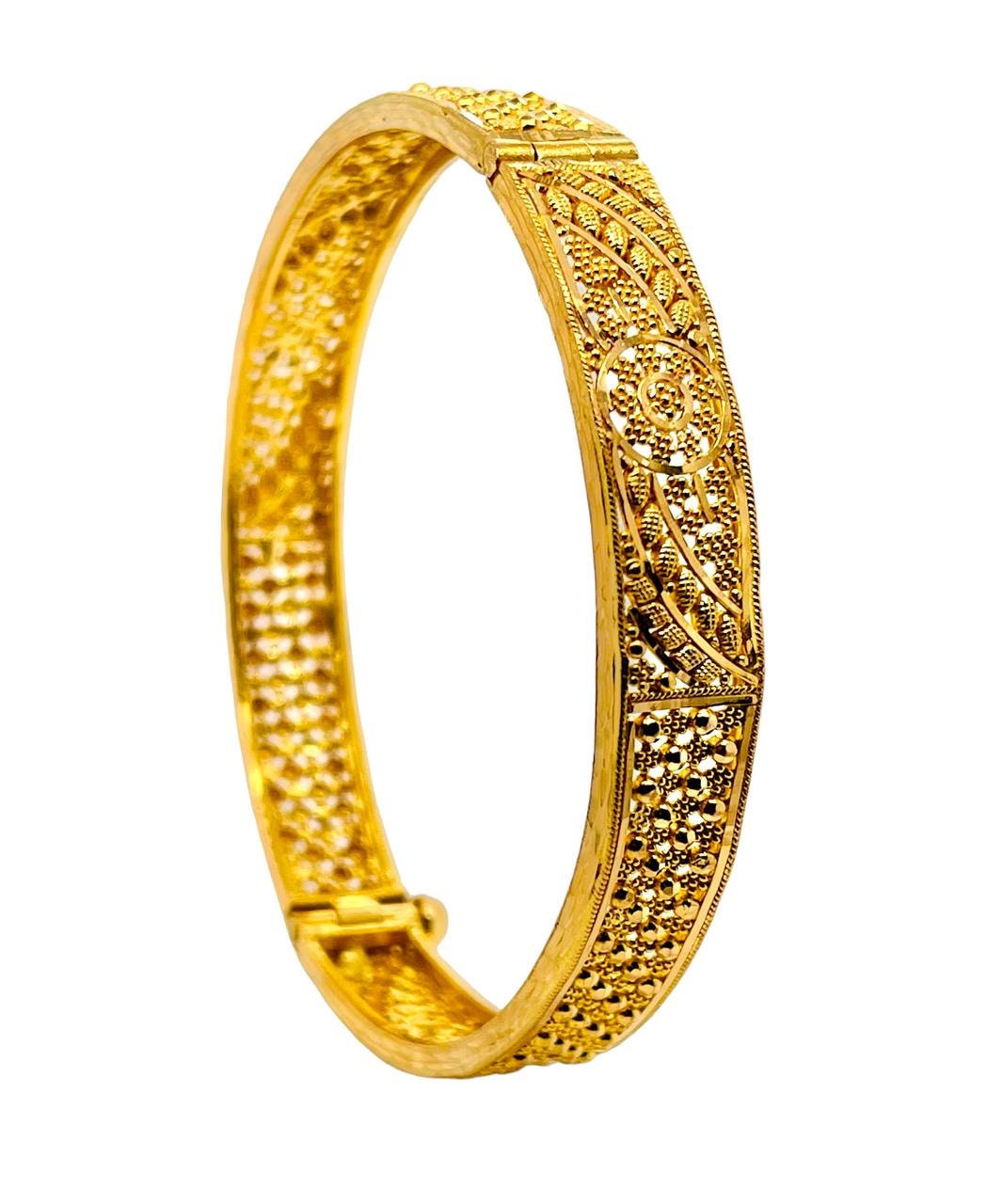 Screw bangles design deals