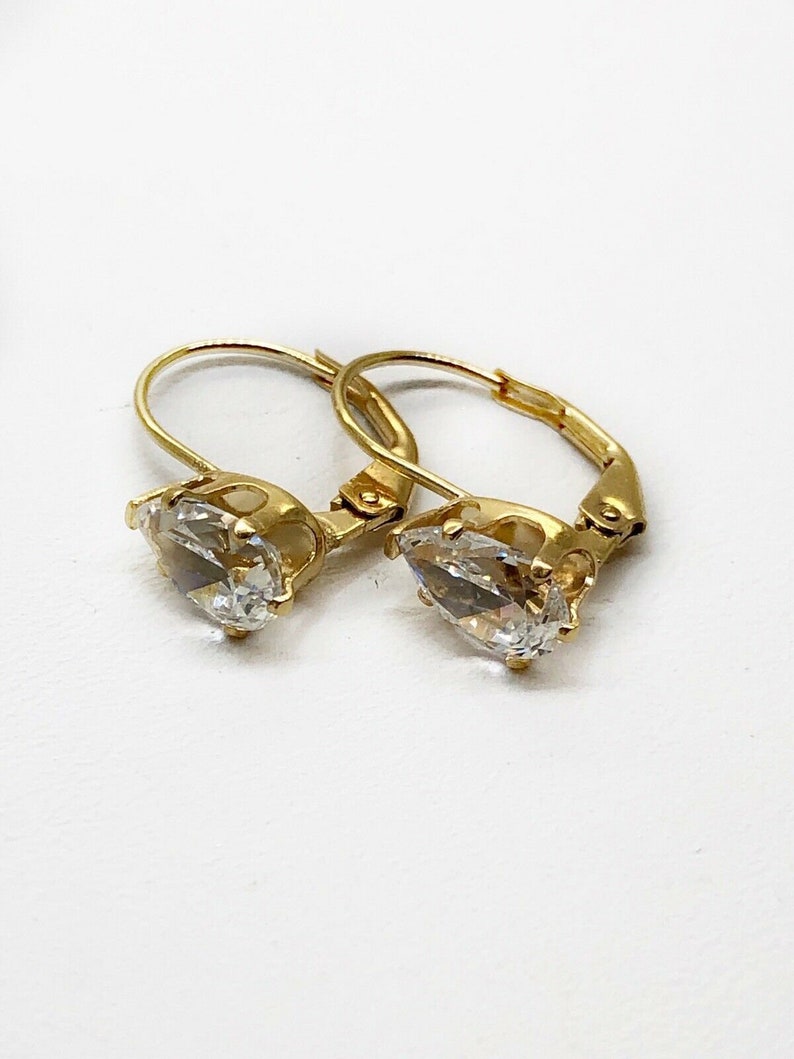 14K Yellow Gold Brilliant Pear Cut Cubic Zirconia Lever Back Women/'s Earrings