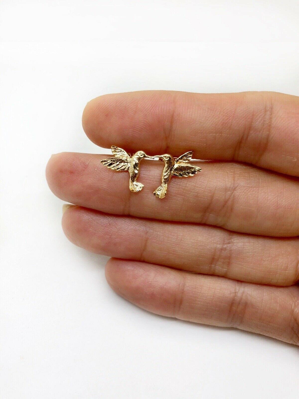 14K Solid Yellow Gold Hummingbird Stud Earrings – Bird Dia Cut For Women & Men