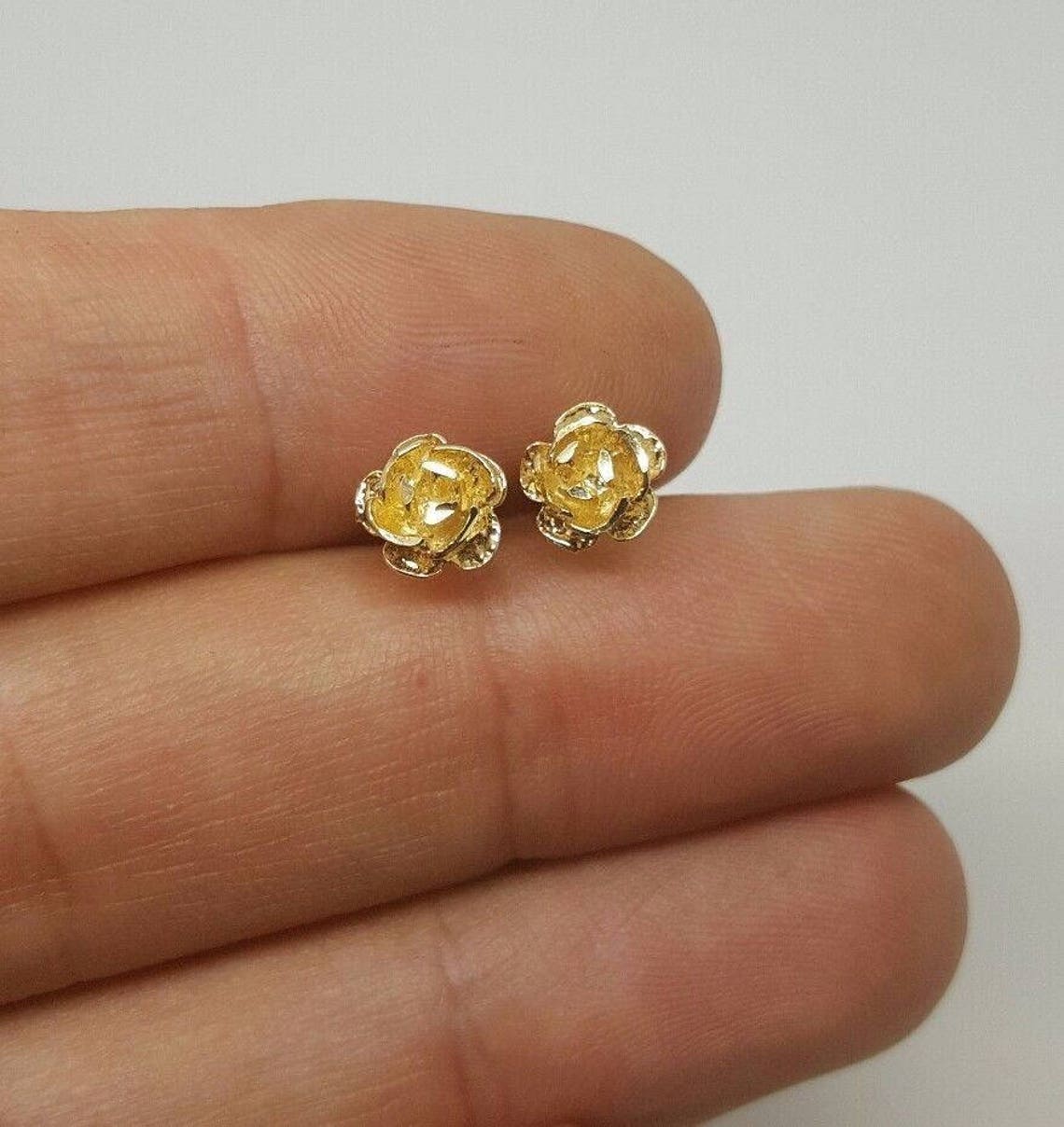Diamond Cut Flower 14k Gold Stud Earrings, 14k Stud Earring, Rose
