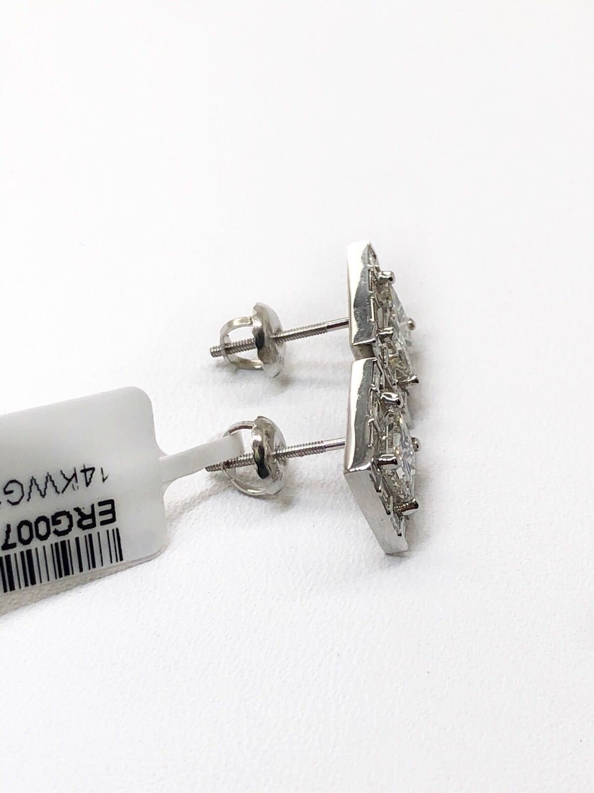 Wunderschöne 2 Karat Prinzessin Schliff Diamant Solitär Ohrstecker 14K