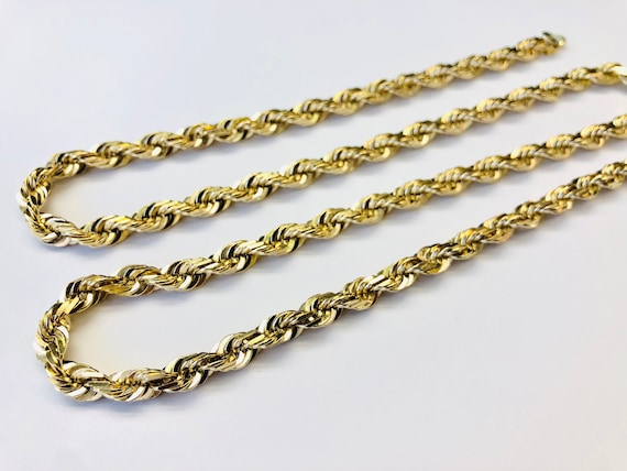 Collana In Oro Giallo Massiccio Con Catena A Maglie 0,8 Mm, Lunghezza 40,6 Cm, Chiusura A Moschettone, Peso 1,1 Gr, Vero Oro