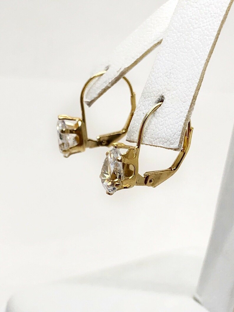 14K Yellow Gold Brilliant Pear Cut Cubic Zirconia Lever Back Women/'s Earrings