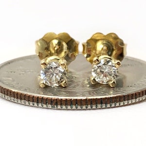 0.33 TCW H/SI Round Diamond Solitaire Stud Earrings 14k Yellow Gold Push Back