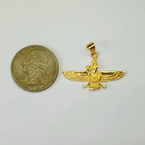 18k Yellow Gold Farvahar Ahura Mazda Zoroastrian Achaemenid Pendant 2