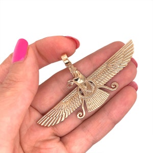 18k yellow gold Farvahar Ahura Mazda Zoroastrian Persian Achaemenian pendant 2.83 in Made in US