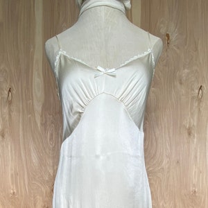 Vintage Langer Seidenslip in Elfenbein in S/M #248