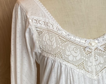 Vintage Viktorianisches Langes Baumwoll Kleid mit Spitze, lange Ärmel in Weiss, S/M #405