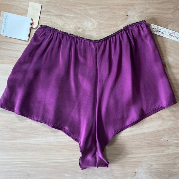 French Sandwashed Silk Tap Pant in Fuschia in M/L