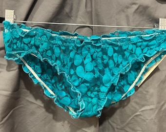 Bikini z koronką w kolorze turkusowym, rozmiar mały/średni