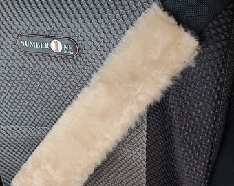 Echte Schaffell-Sicherheitsgurt-Abdeckung. Verwendete Materialien: