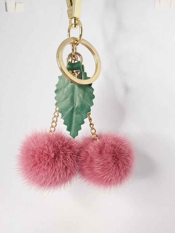 pink pom pom keyring