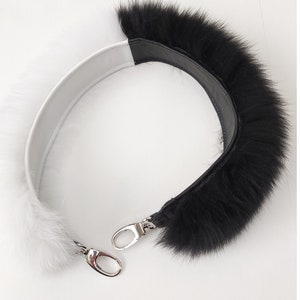 FUR BAG STRAP, schwarz weiß Fuchsfell mit Echtleder abnehmbaren Riemen.   Leder und Fell Schultergurt 60 cm lang.