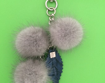 Sapphire Mink Bag Charm Keychain Keyring pompom con cadena y hoja de cuero real