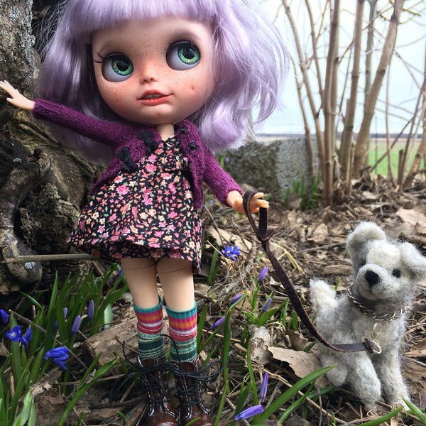 Ooak custom Blythe doll, factory base