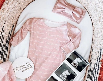 Personalized swaddles