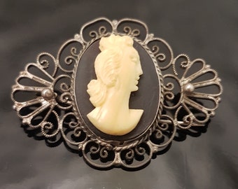 Three European 800 silver circa 1950/'s small vintage cameo brooch pin or pendant charm