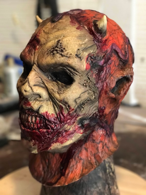 skinned face mask