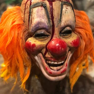 WG custom brained mask