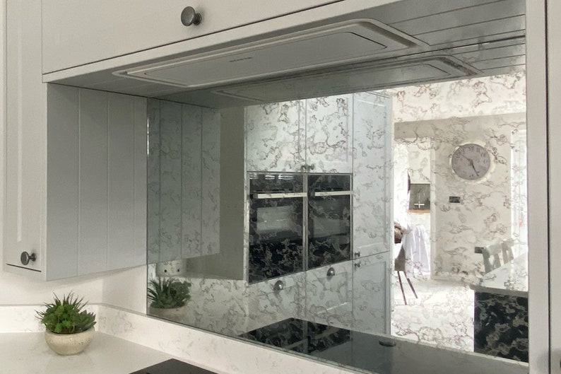 Nuvola Antique Mirror Toughened Glass Splashback - Etsy UK