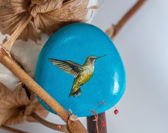 Hummingbird (Original oil painting on a stone by Yana Khachikyan)