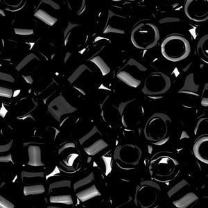 DBS10 - Miyuki 15/0 Delica - Noir opaque