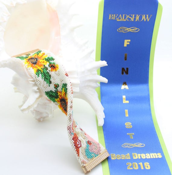 ビーズクロッシェブレスレットのパターン：「メロウサンシャイン