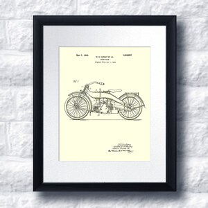Harley Davidson Motorcycle Patent Art Poster no.A1 Wall Art Print, Harley Home Decor, Harley Gift Idea, Gift for him, Gift for Biker