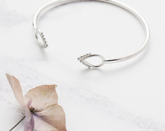 Silver Open Bangle With Beaded Edge Detail