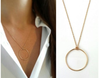 Collier cercle  plaqué or 750/000, collier grand anneau - Circle on chain  necklace 750 yellow gold plated