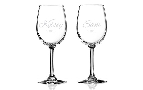 Personalized Wine Glasses, Set of 2 Laser Engraved Custom Bridesmaids  Glasses, Wedding Gift, Monogram Wine Glass, Gift for Girlfriend 