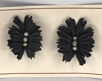 Vintage Deadstock 1950s / 1960s Large Frilly Black Floral With Rhinestones Clip On Earrings