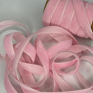 15 Yard Roll Of 1950s - 60&#39;s True Vintage Candy Pink Rayon Velvet Ribbon Super Quality 15mm