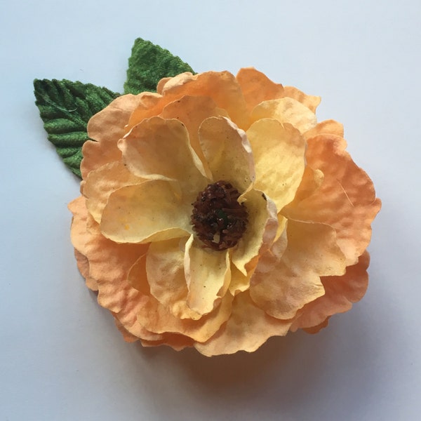 Vintage Peach Single Wild Rose Hair Flower Clip