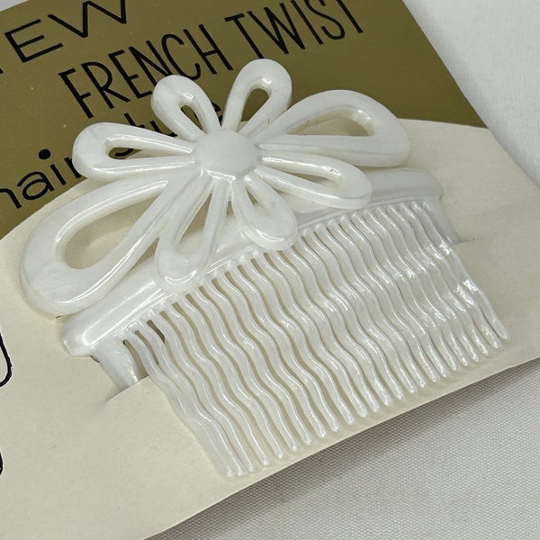 Vintage 1950's White Decorative Shorty Comb Tight Grip Waved Teeth New Old Stock Hair Comb Slide