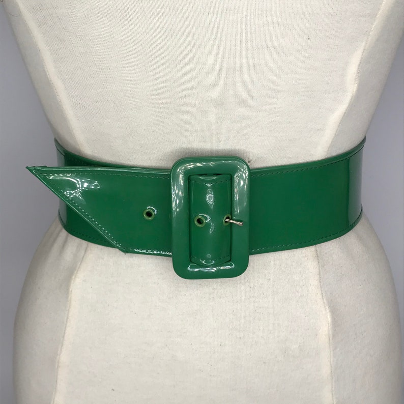 1940'S 1950'S Vintage New Old Stock Ladies 2.5 Inch Wide Patent Vinyl Belt Style 6242 Emerald Green