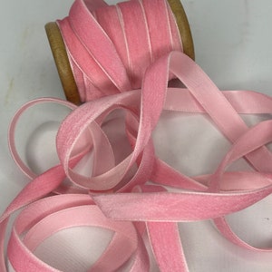 15 Yard Roll Of 1950s - 60&#39;s True Vintage light Pink Rayon Velvet Ribbon Super Quality 13mm or 15mm