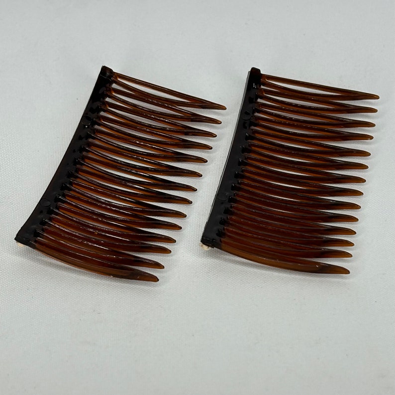 Vintage 1950s Pair Of Decorative Rhinestone Shorty Combs New Old Stock Hair Comb Slide image 4