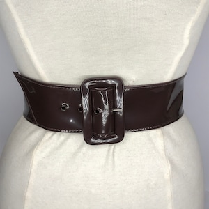 1940'S 1950'S Vintage New Old Stock Ladies 2.5 Inch Wide Patent Vinyl Belt Style 6242 Brown