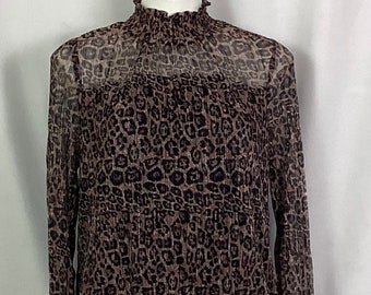 NWT-Adrianna Papell - crystal pleated semi sheer blouse - size-L
