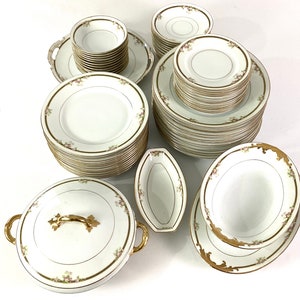 Imperial crown china -Austria- service for 12