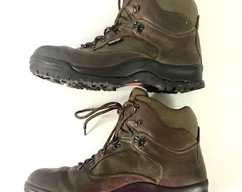 Vintage Vasque Leather Hiking Boots Made in Italy Size 7.5  display picture 3